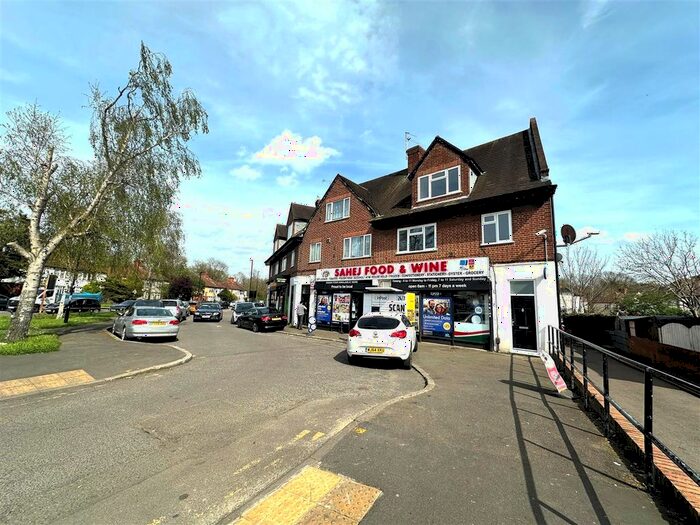 3 Bedroom Maisonette To Rent In Baber Bridge Parade, Hounslow Road, Feltham, TW14