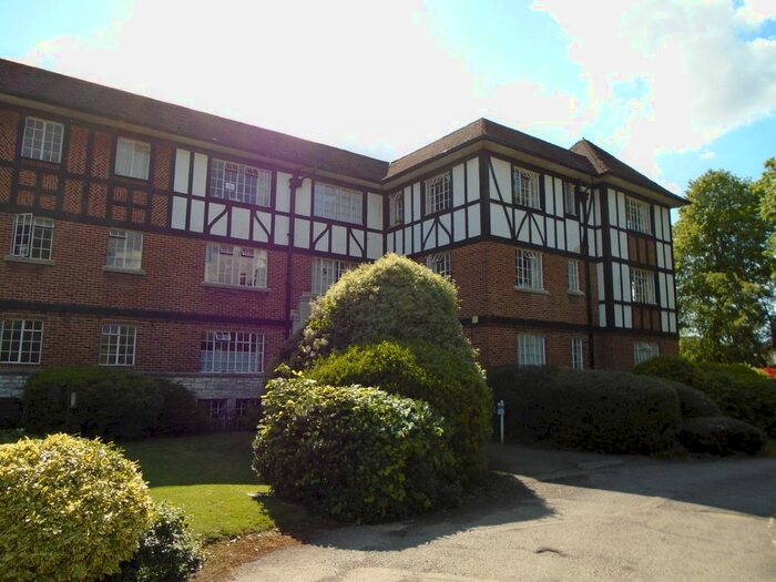 Studio To Rent In Millbrook Road East, Southampton SO15