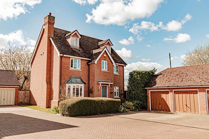 6 Bedroom Detached House For Sale In Brogdale Place, Ospringe, ME13