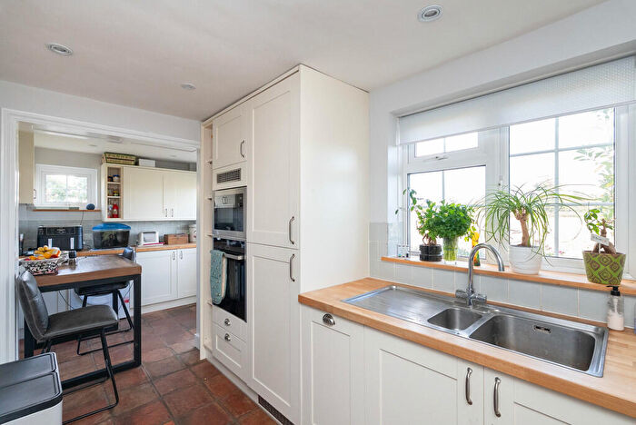 3 Bedroom Semi Detached House For Sale In Middle Street, Brockham, RH3