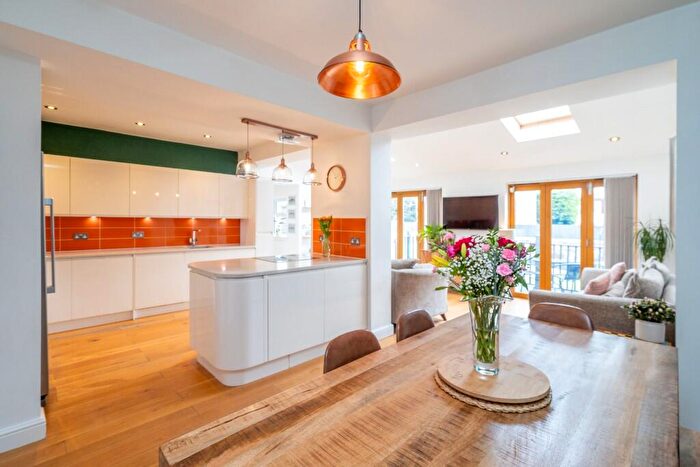 4 Bedroom Semi Detached House For Sale In North Gyle Road, Edinburgh, EH12