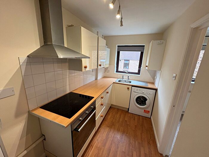 1 Bedroom Flat To Rent In Spences Lane, Lewes, BN7