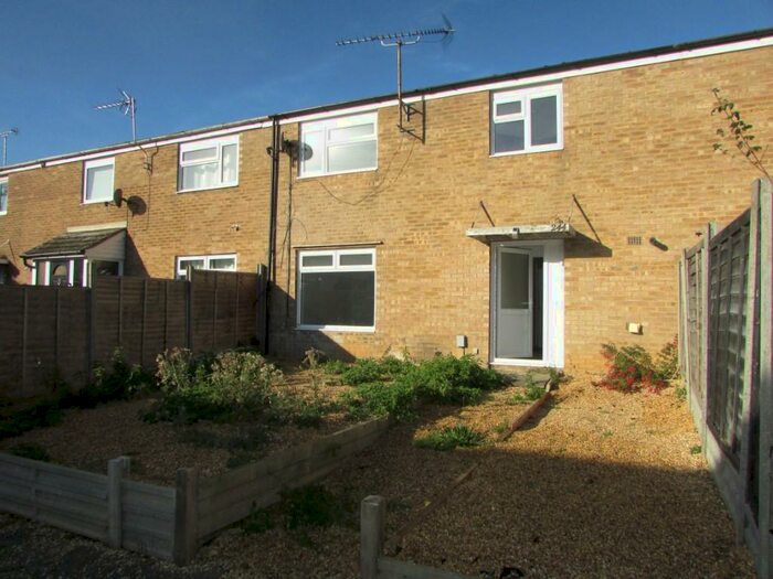 4 Bedroom Terraced House To Rent In Canterbury Way, Stevenage, Hertfordshire, SG1