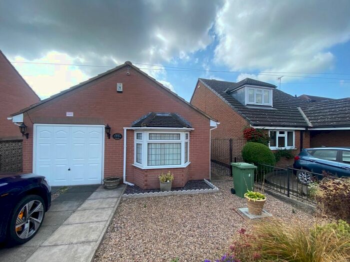 2 Bedroom Bungalow To Rent In Kilby Road, Fleckney, Leicester, LE8