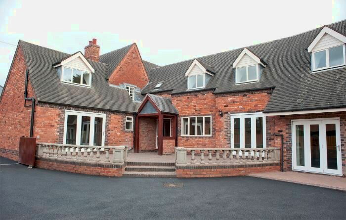 6 Bedroom Detached House To Rent In Chesterfield Road, Lichfield WS14