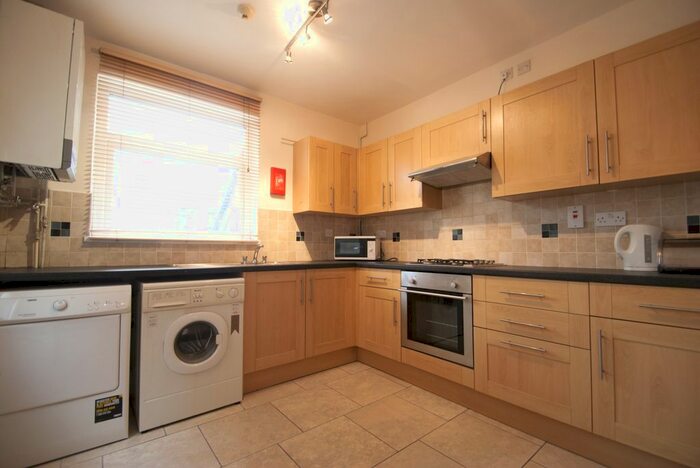 4 Bedroom Terraced House To Rent In Hazeldean Avenue, Cathays CF24