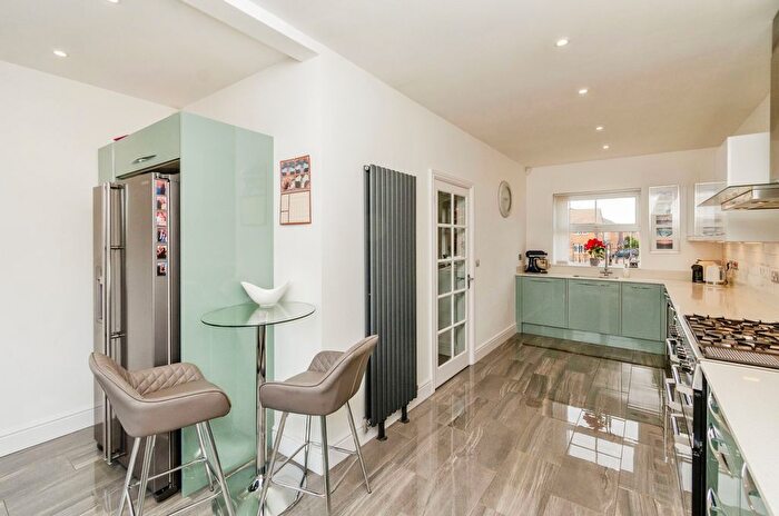 4 Bedroom Detached House For Sale In Nightjar Way, Cannock, Staffordshire, WS11