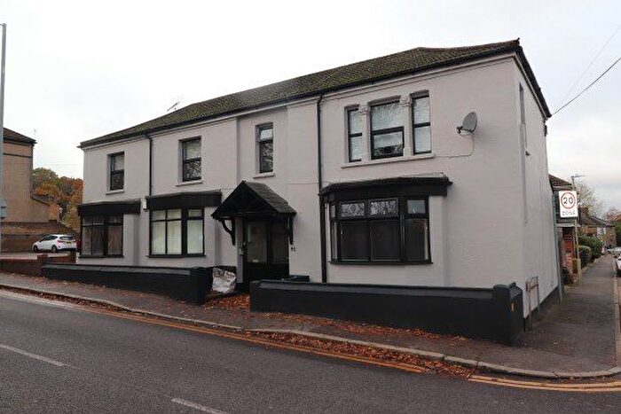 2 Bedroom Flat To Rent In Warley Hill, Brentwood, CM14