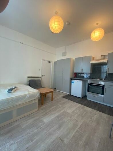 1 Bedroom Studio To Rent In Brampton Park Road, London, N22