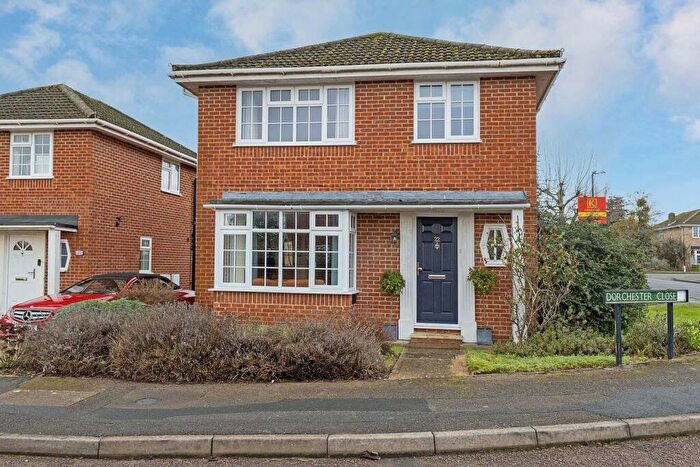 3 Bedroom Detached House For Sale In Dorchester Close, Cranbrook Drive, Maidenhead, Berkshire, SL6