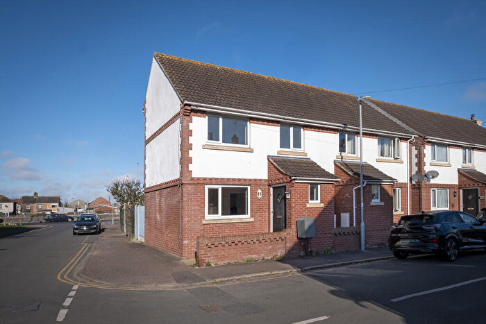 3 Bedroom Semi-Detached House To Rent In Alderson Road, Great Yarmouth, NR30