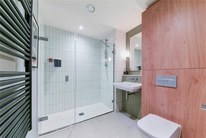 1 Bedroom Flat To Rent In Lyons Dock House, Oldfield Lane North, Greenford, UB6