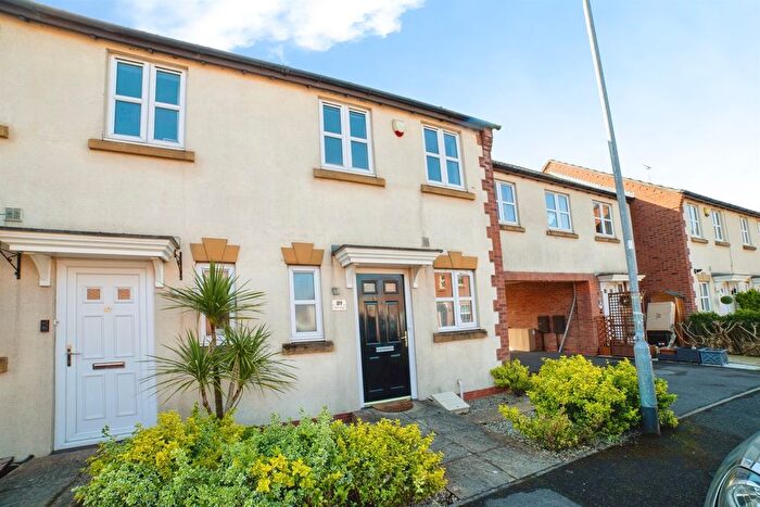 2 Bedroom Terraced House For Sale In Piper Close, Mansfield Woodhouse, Mansfield, NG19