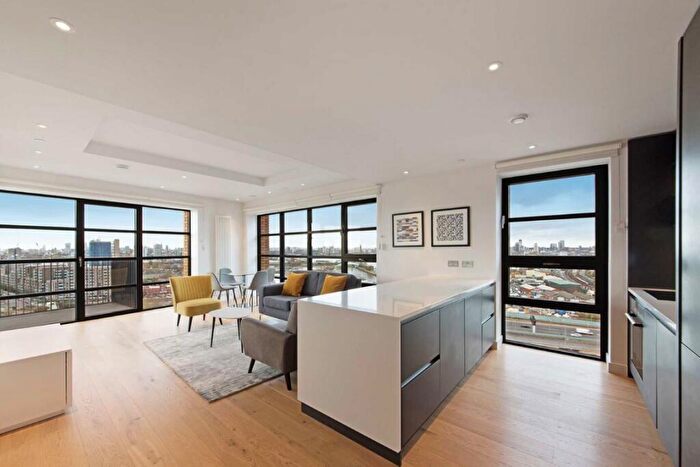 2 Bedroom Flat To Rent In Lyell Street, London City Island, E14