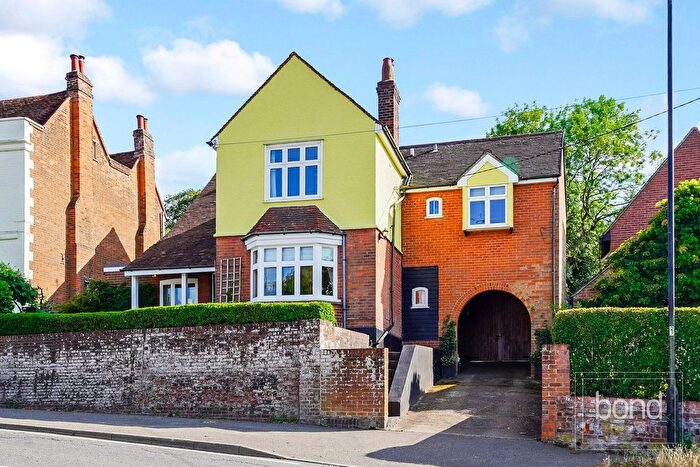 5 Bedroom Detached House For Sale In Main Road, Danbury, Chelmsford, CM3