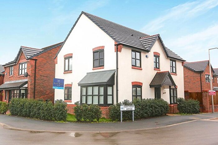 4 Bedroom Detached House To Rent In Hawthorn Avenue, Hazel Grove, Stockport, Cheshire, SK7