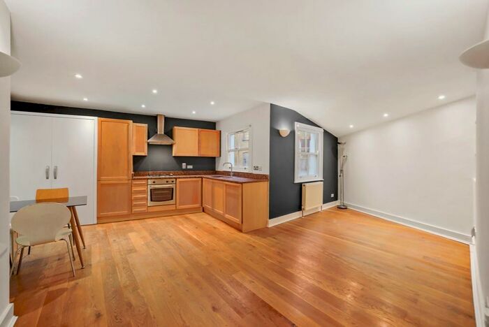 1 Bedroom Apartment To Rent In Laystall Street, London, EC1R
