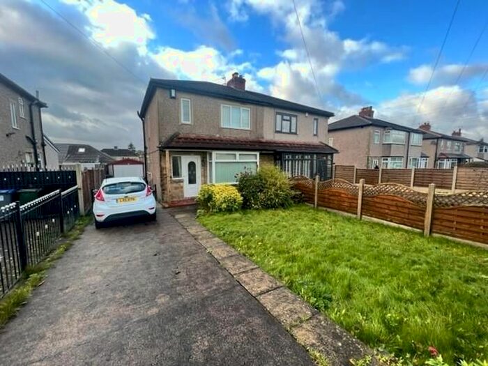 3 Bedroom Semi-Detached House To Rent In Wrose Road, Wrose, Shipley, BD2