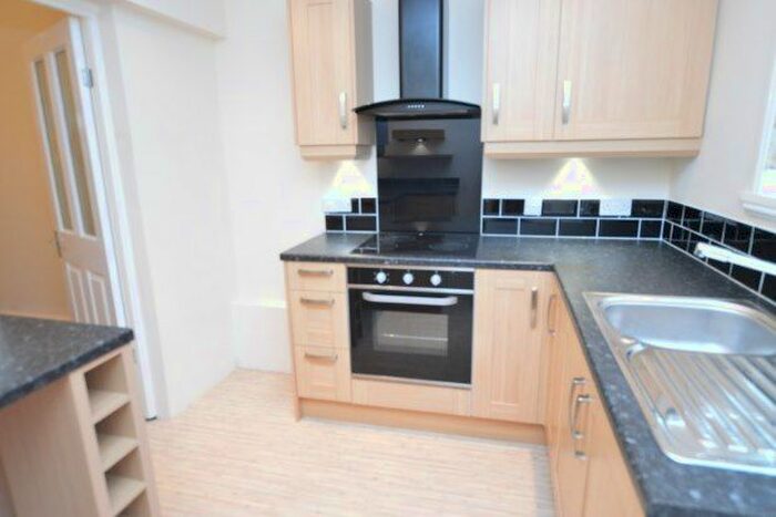 3 Bedroom Property To Rent In Regent Street, Wakefield WF1