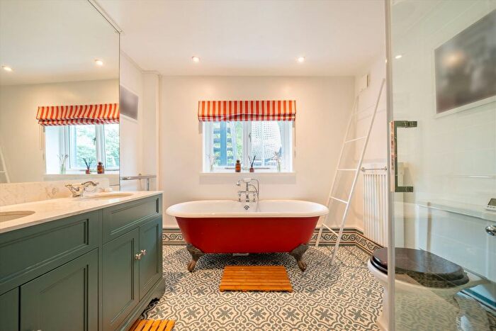 3 Bedroom Flat To Rent In Portnall Road, Maida Vale, W9