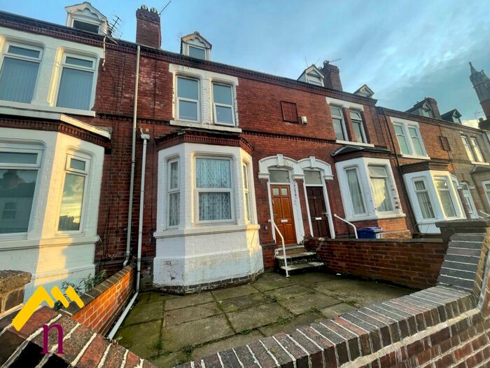 6 Bedroom Terraced House To Rent In Highfield Road, Doncaster, DN1