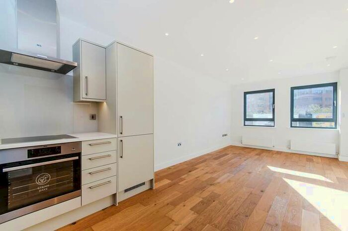 1 Bedroom Flat To Rent In College Road, Harrow, HA1