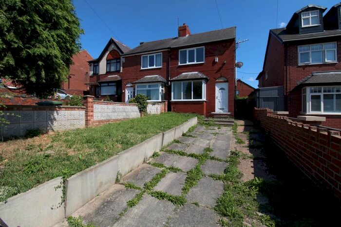 2 Bedroom Semi-Detached House To Rent In Redhill Avenue, Glasshoughton, Castleford, WF10