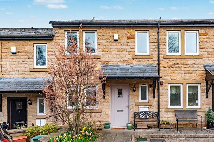 3 Bedroom Terraced House For Sale In Weavers Fold, New Road Side, Rawdon, Leeds, LS19