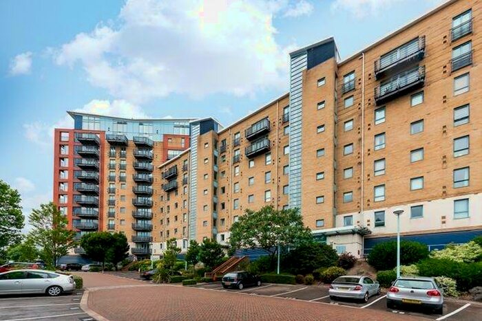 2 Bedroom Flat To Rent In Western Beach Apartment, Hanover Avenue, Royal Victoria Docks, West Silver Town, London, E16
