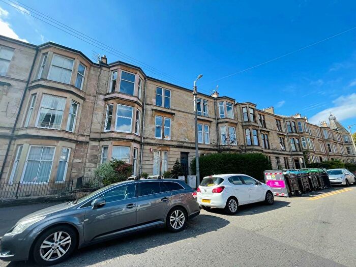 2 Bedroom Flat To Rent In Leslie Street, Pollokshields, Glasgow, G41