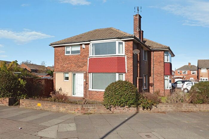 3 Bedroom End Of Terrace House For Sale In Trimdon Avenue, Middlesbrough, TS5