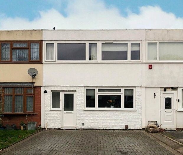 4 Bedroom Terraced House For Sale In Rodney Road, Solihull, B92