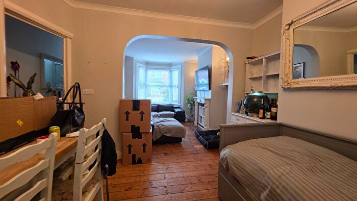 3 Bedroom Property To Rent In Portland Avenue, Gravesend, DA12