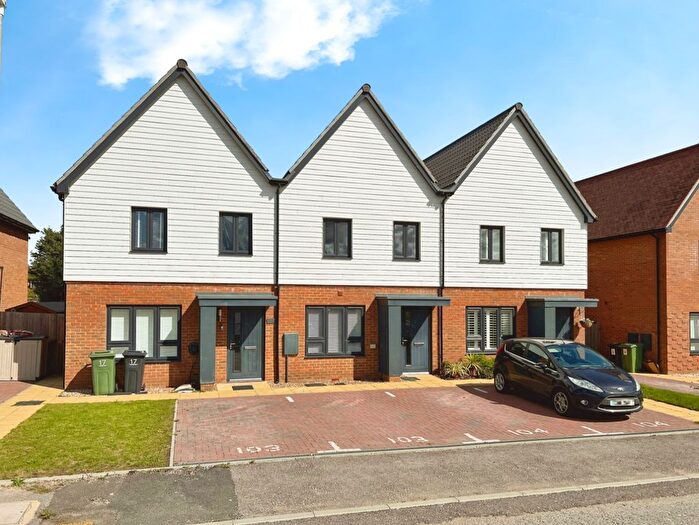 3 Bedroom Terraced House For Sale In Marsh Rise, Chilmington Green, TN23
