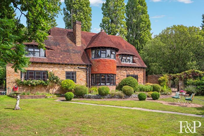 5 Bedroom Detached House For Sale In Christmas Lane, Farnham Common, Buckinghamshire, SL2