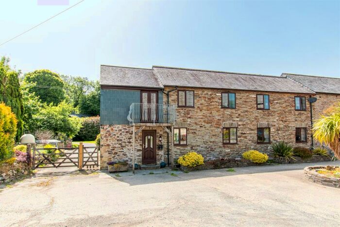 4 Bedroom Semi-Detached House For Sale In East Tuelmenna, Liskeard, PL14