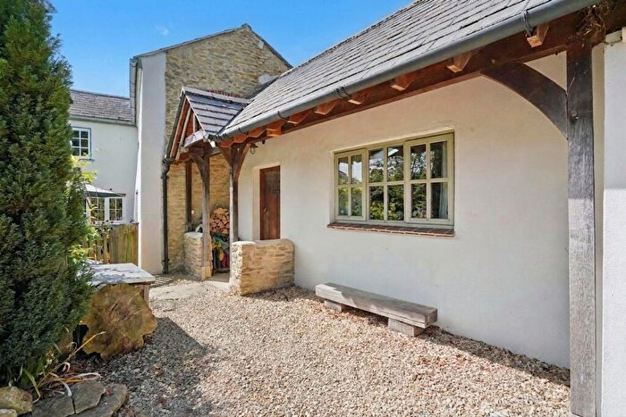 4 Bedroom Detached House For Sale In East Hanney, Wantage, OX12