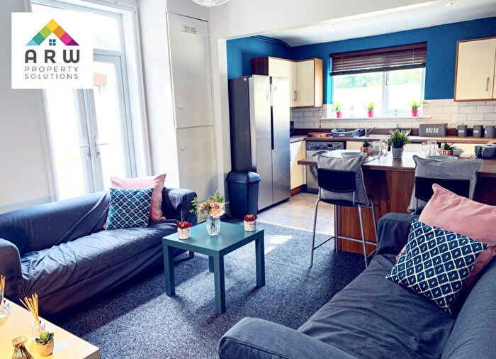 5 Bedroom Terraced House To Rent In Langdale Road, Liverpool, Merseyside, L15