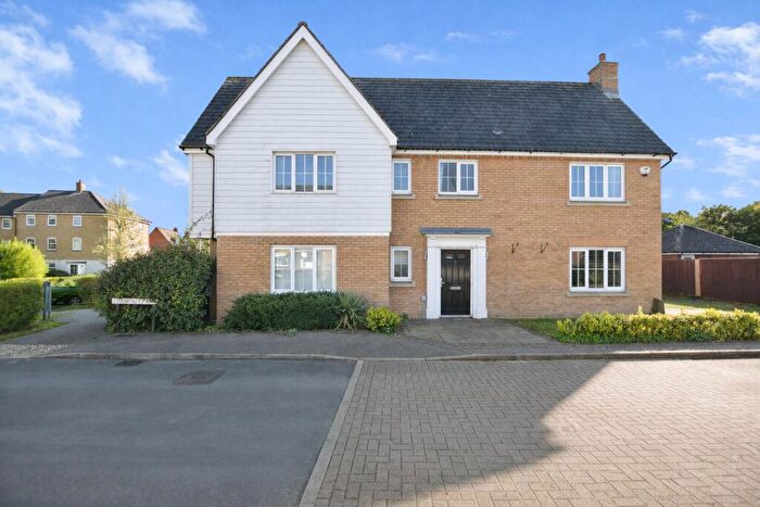 5 Bedroom Detached House For Sale In Champneys Way, Little Canfield, Dunmow, Essex, CM6