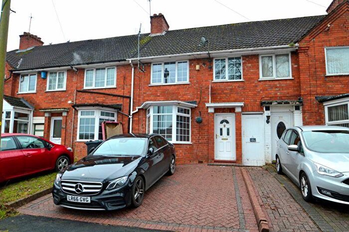 3 Bedroom Town House To Rent In Haunch Lane, Kings Heath, B13