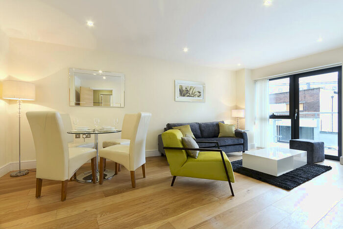 2 Bedroom Apartment To Rent In Jupiter House, Turner Street, Canning Town, London, E16