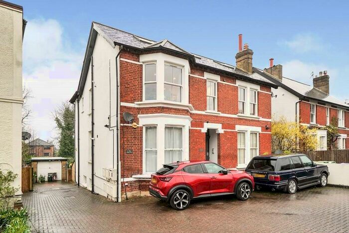 2 Bedroom Flat To Rent In Centum House, Mulgrave Road, Sutton, SM2