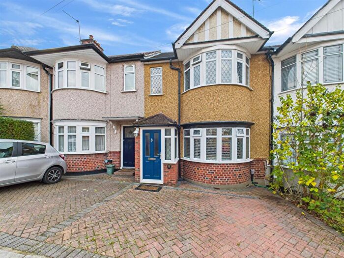 3 Bedroom Terraced House For Sale In Barnstaple Road, Ruislip, HA4