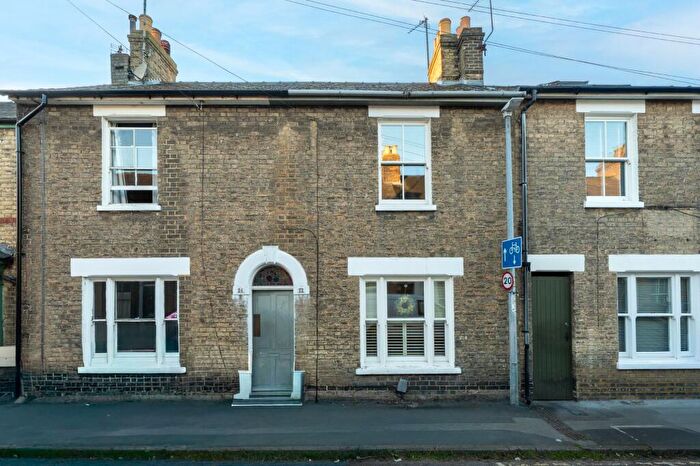 3 Bedroom Terraced House For Sale In Cockburn Street, Cambridge, CB1