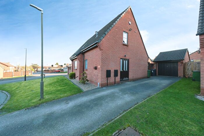 4 Bedroom Detached House For Sale In Lawn Close, Heanor, DE75