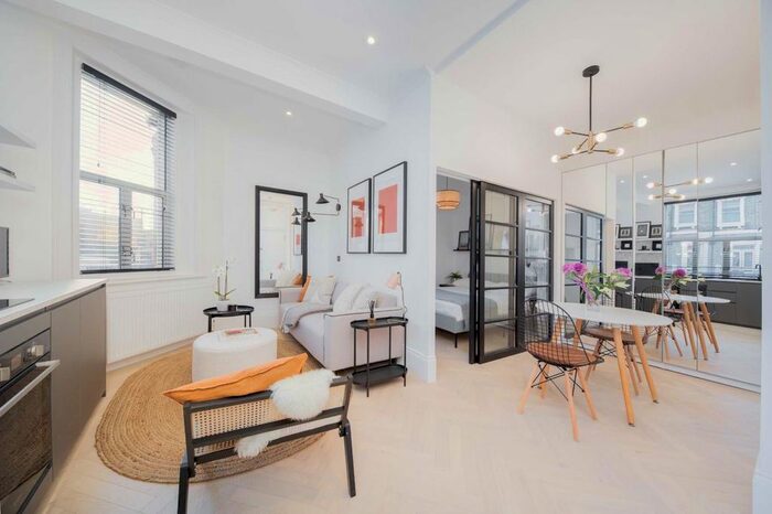 1 Bedroom Flat To Rent In Charleville Road, London, W14