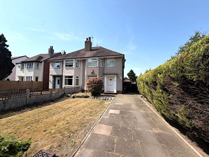 3 Bedroom Semi-Detached House For Sale In Preston New Road, Churchtown, Southport, PR9