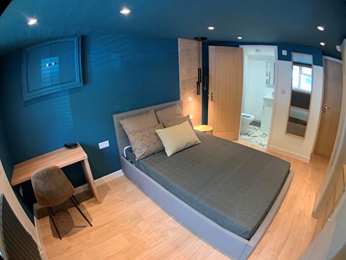 Studio To Rent In Gloucester Road, Exeter, EX4