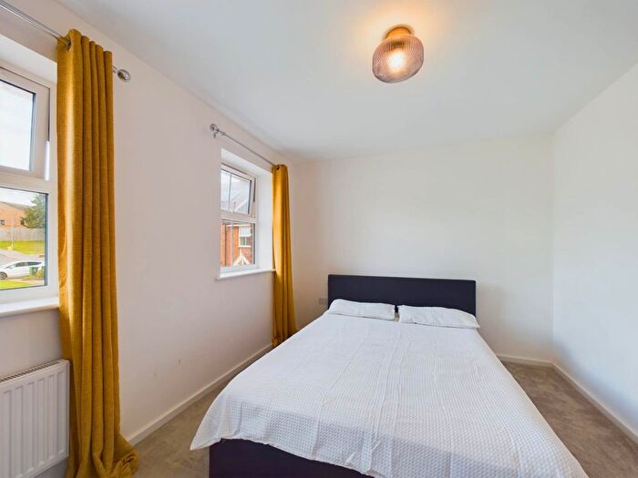 2 Bedroom Terraced House For Sale In Cannon Close, Aylesbury, Buckinghamshire, HP20