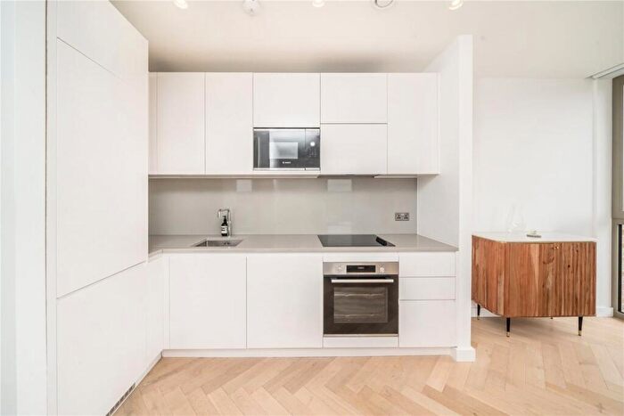 2 Bedroom Flat For Sale In Oberman Road, Willesden Green, NW10